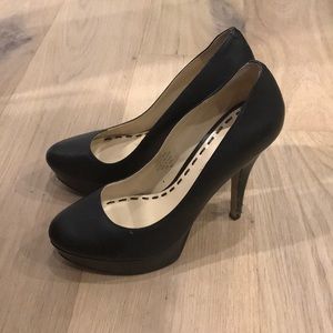 Enzo Angiolini Classic Black Heels